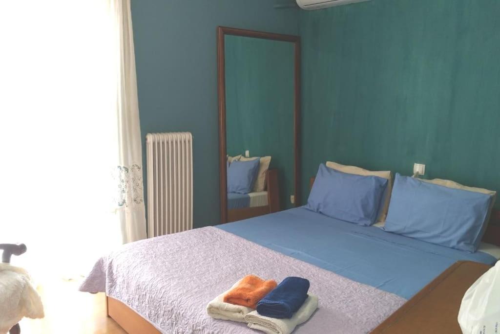 02 - Spacious At The Heart Of The City * Iraklio