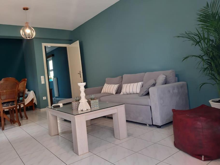 02 - Spacious At The Heart Of The City