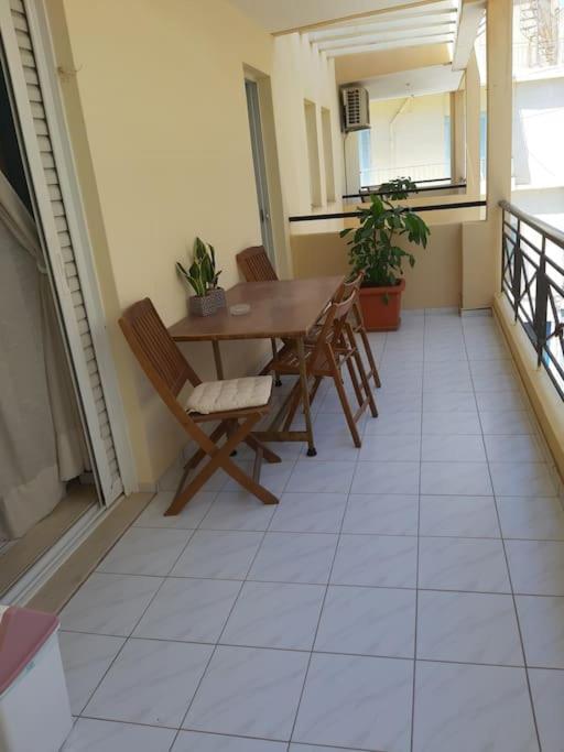 02 - Spacious At The Heart Of The City