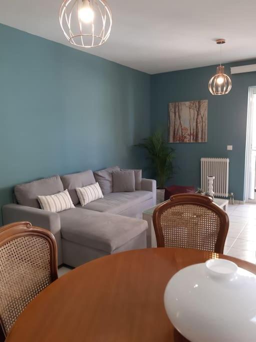 02 - Spacious At The Heart Of The City Appartement